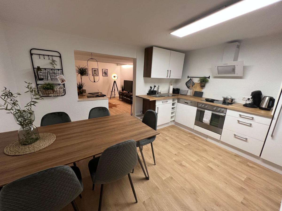 Modernes Haus Fuer 7 Gaeste 90M2 Tv Netflix Wlan Momlingen Buitenkant foto